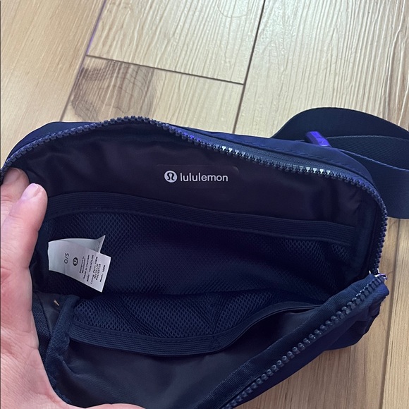 lululemon athletica Black Belt Bag for Men - Picture 2 of 10